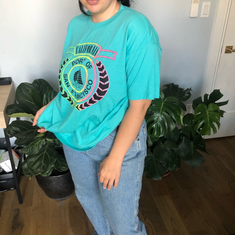 Vintage oversized tshirt rainbow men’s xl